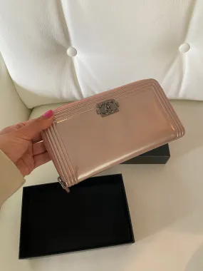 Chanel le boy wallet